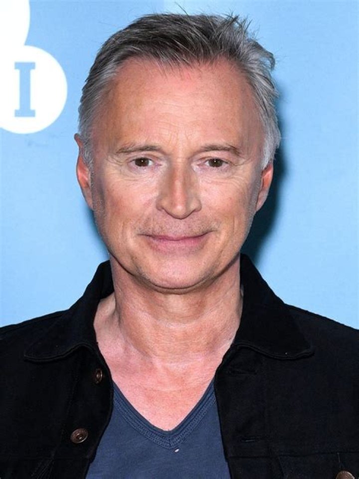 Robert Carlyle (Movie Actor) - Age, Birthday, Bio, Facts, Family, Net Worth, Height & More