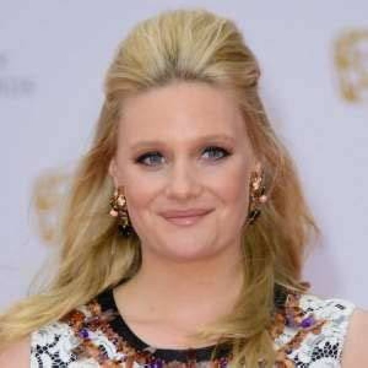 Romola Garai (Movie Actress) - Age, Birthday, Bio, Facts, Family, Net Worth, Height & More