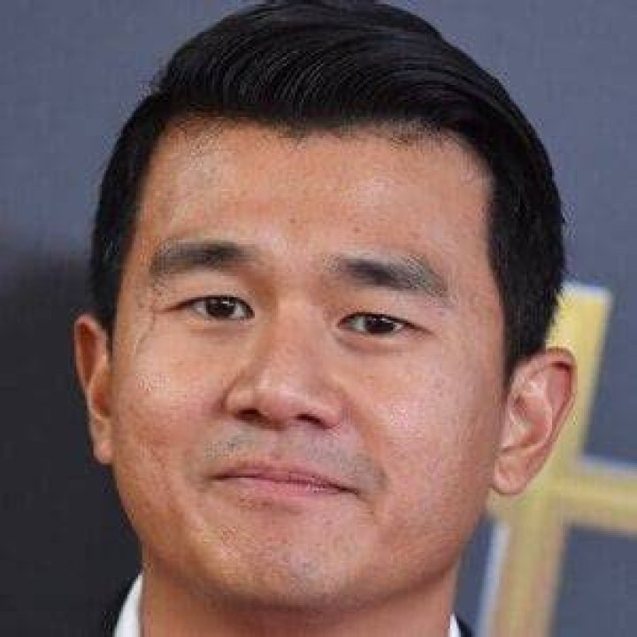 Ronny Chieng (Comedian) - Age, Birthday, Bio, Facts, Family, Net Worth, Height & More