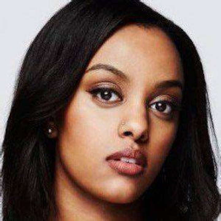 Ruth B (Pop Singer) - Age, Birthday, Bio, Facts, Family, Net Worth, Height & More
