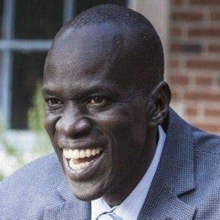 Salva Dut (Activist) - Age, Birthday, Bio, Facts, Family, Net Worth, Height & More