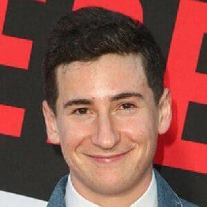 Sam Lerner (TV Actor) - Age, Birthday, Bio, Facts, Family, Net Worth, Height & More
