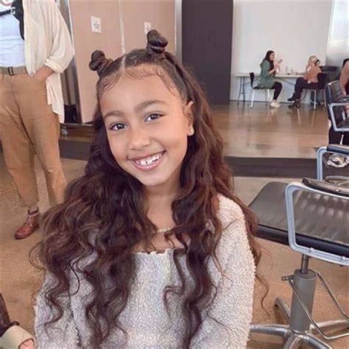 Samuel Hui (Pop Singer) - Age, Birthday, Bio, Facts, Family, Net Worth, Height & More