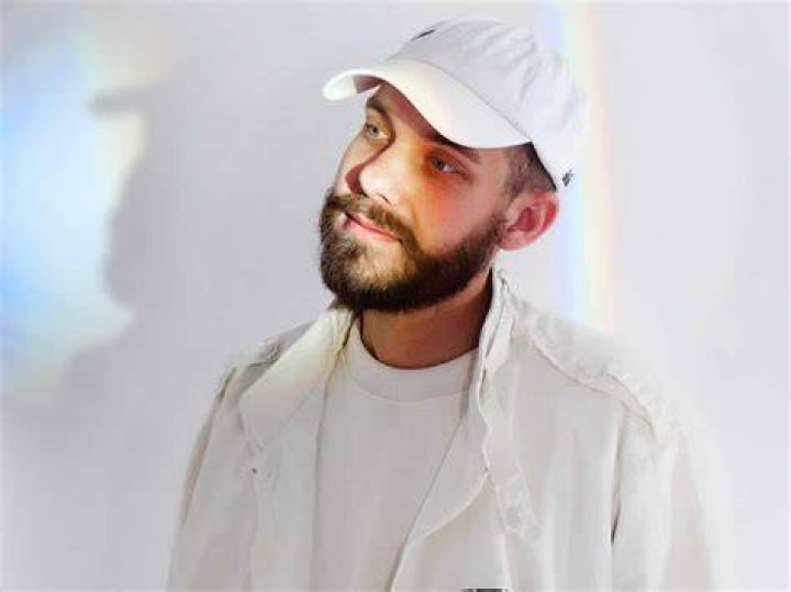 San Holo