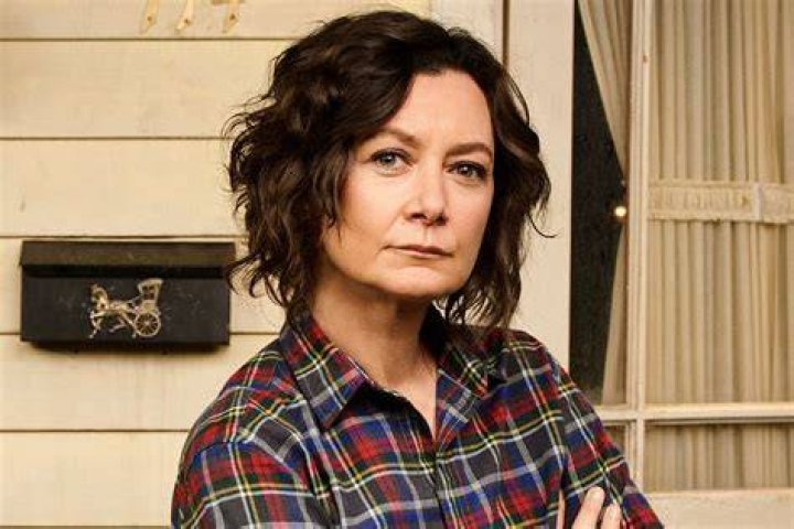 Sara Gilbert