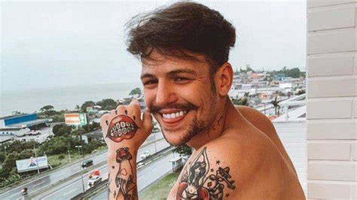 Saulo Poncio (Cantor Pop) - Idade, aniversário, biografia, fatos, família, patrimônio líquido, altura e muito mais