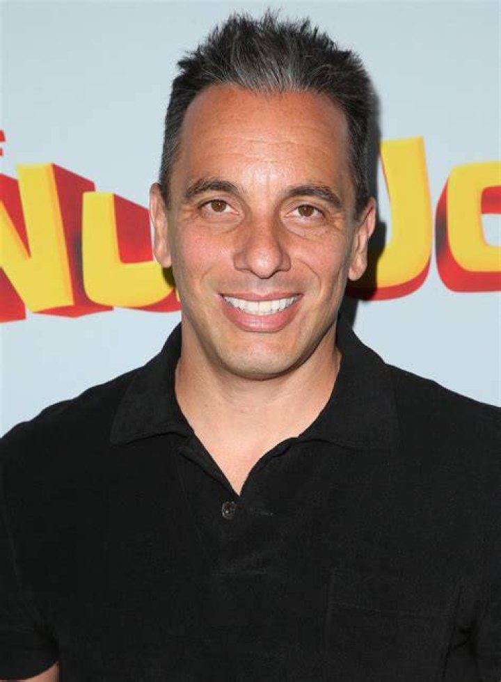 Sebastian Maniscalco (Comedian) - Age, Birthday, Bio, Facts, Family, Net Worth, Height & More