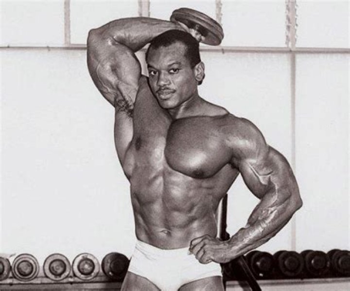 Sergio Oliva Jr. (Bodybuilder) - Age, Birthday, Bio, Facts, Family, Net Worth, Height & More