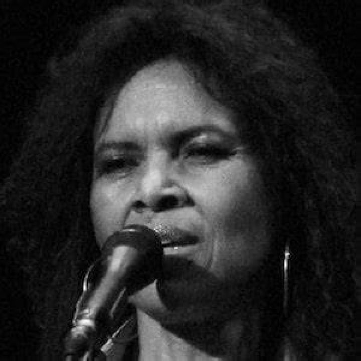 Sharon Robinson (Songwriter) - Age, Birthday, Bio, Facts, Family, Net Worth, Height & More