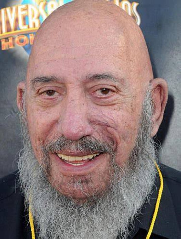 Sid Haig (Movie Actor) - Age, Birthday, Bio, Facts, Family, Net Worth, Height & More