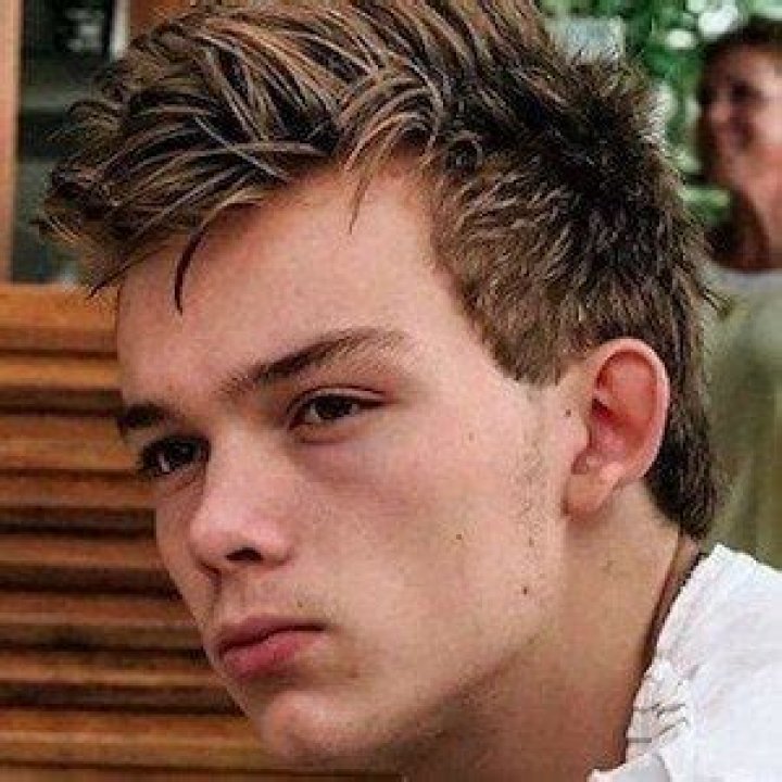Stan Browney (YouTube Star) - Age, Birthday, Bio, Facts, Family, Net Worth, Height & More