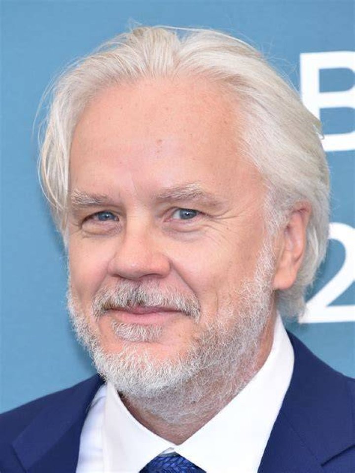 Tim Robbins (Acteur de cinéma) - Âge, anniversaire, biographie, faits, famille, valeur nette, taille et plus