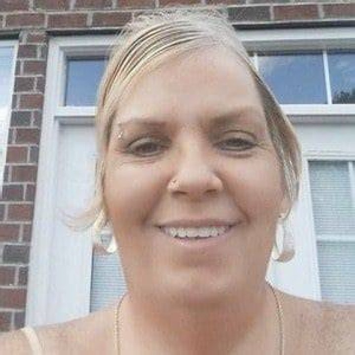 Tina Dandridge (YouTube Star) - Age, Birthday, Bio, Facts, Family, Net Worth, Height & More