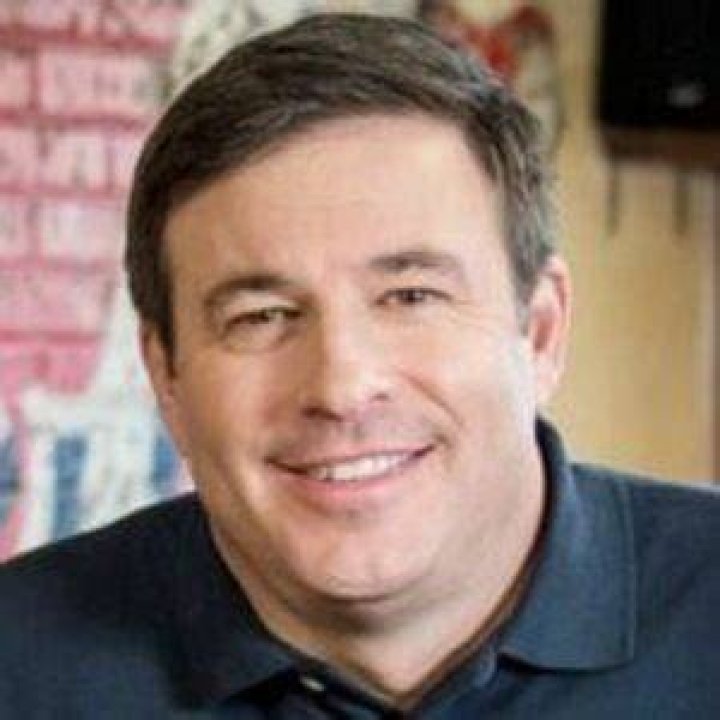 Todd Graves (Business Executive) - Age, Birthday, Bio, Facts, Family, Net Worth, Height & More