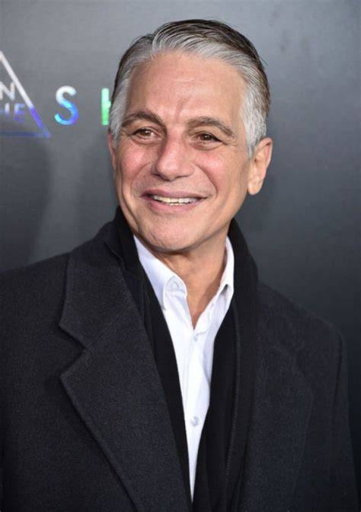Tony Danza (TV Actor) - Age, Birthday, Bio, Facts, Family, Net Worth, Height & More