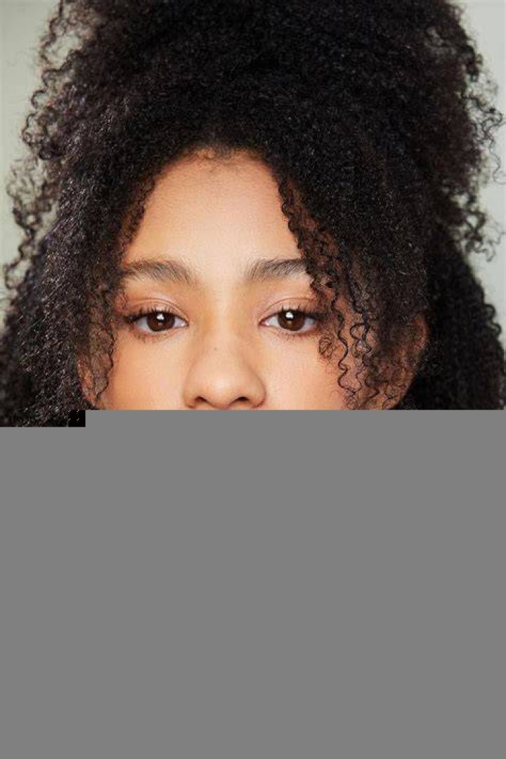 Troy Leigh-Anne Johnson (Atriz De Televisão) - Idade, aniversário, biografia, fatos, família, patrimônio líquido, altura e muito mais