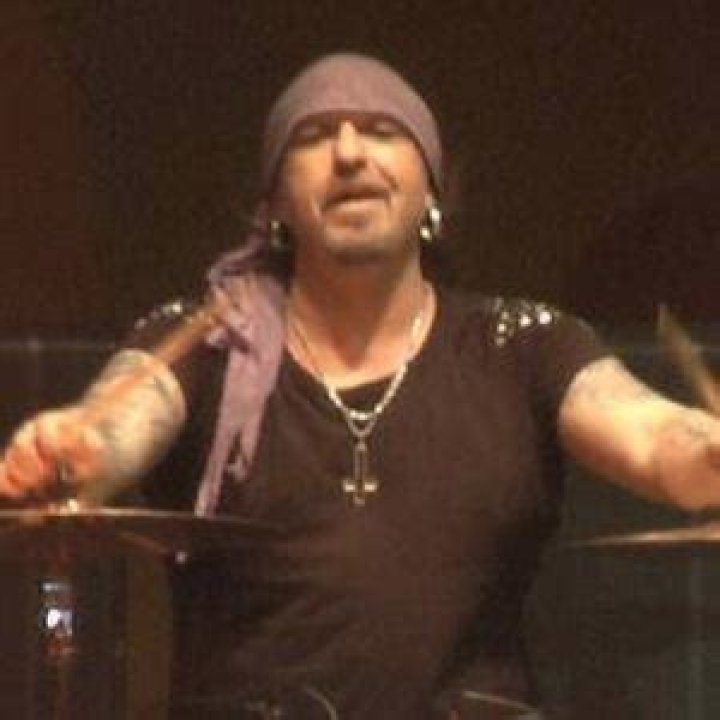 Txus di Fellatio (Drummer) - Age, Birthday, Bio, Facts, Family, Net Worth, Height & More