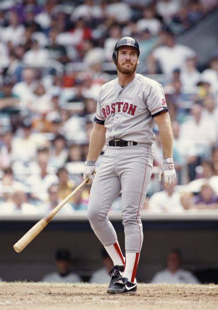 Wade Boggs (Baseball Player) - Age, Birthday, Bio, Facts, Family, Net Worth, Height & More