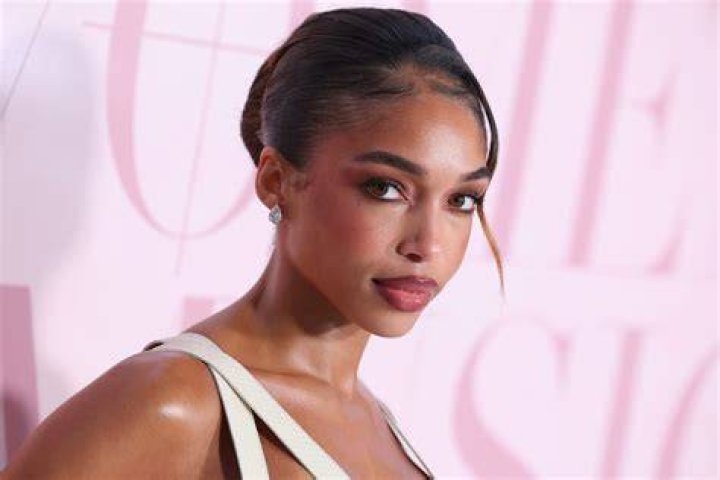 What does Lori Harvey do for a living? – Celebrity.fm – #1 Official Stars, Business & People Network, Wiki, Success story, Biography & Quotes