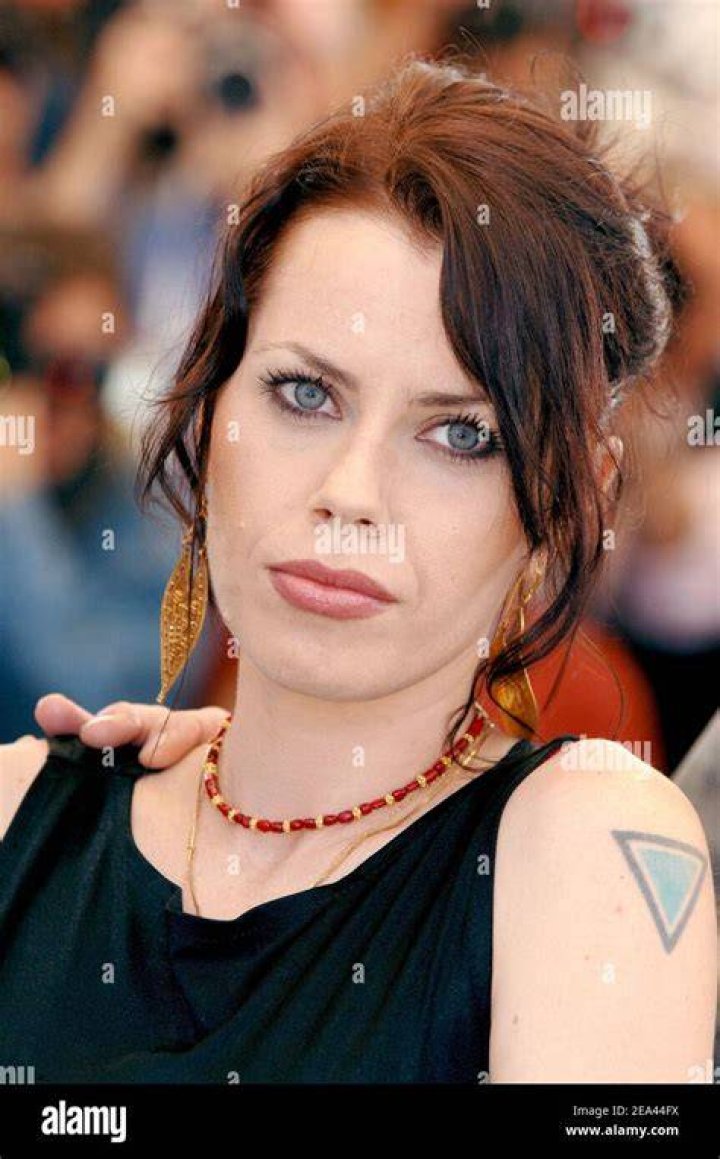 What ethnicity is Fairuza Balk?