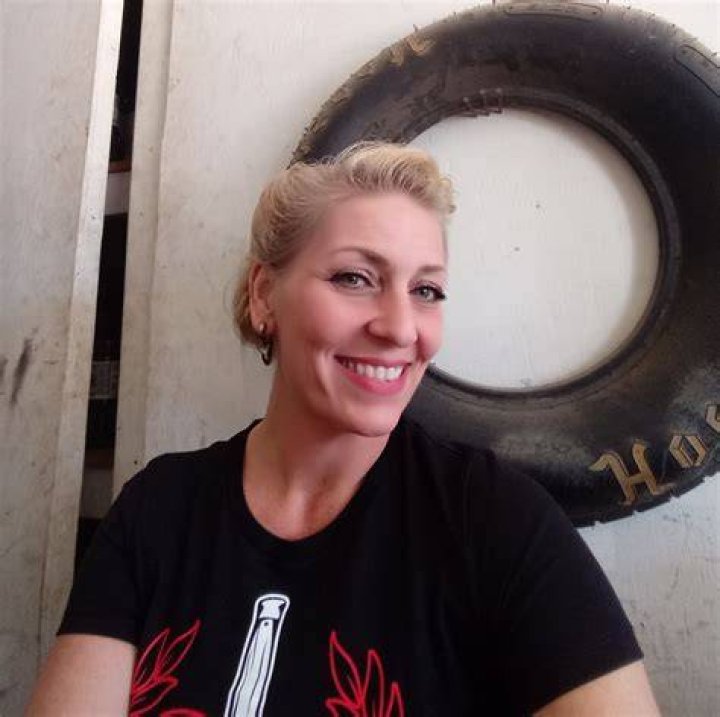 What happened to Sue from gas monkey? – Celebrity.fm – #1 Official Stars, Business & People Network, Wiki, Success story, Biography & Quotes