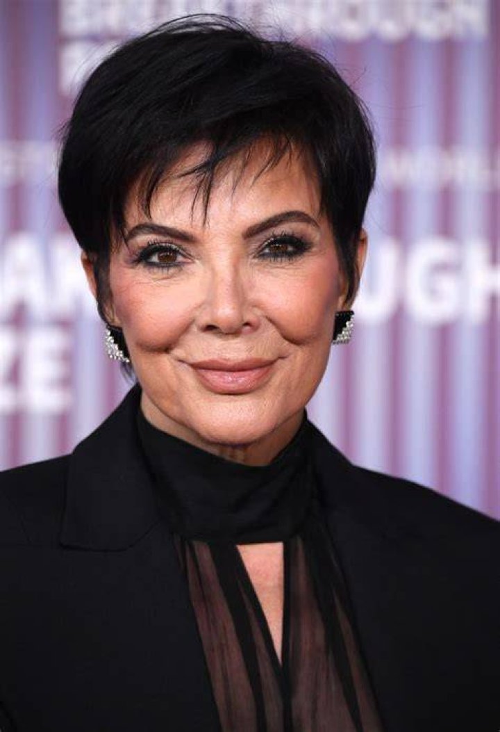 What time does Kris Jenner go to bed? – Celebrity.fm – #1 Official Stars, Business & People Network, Wiki, Success story, Biography & Quotes
