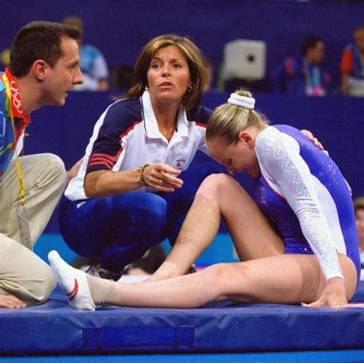 Which gymnast broke her ankle at the Olympics?