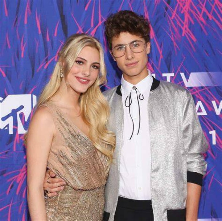 Who is Lele Pons dating in 2021? – Celebrity.fm – #1 Official Stars, Business & People Network, Wiki, Success story, Biography & Quotes