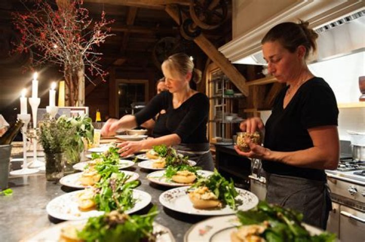 Who is the owner of The Lost Kitchen in Maine?