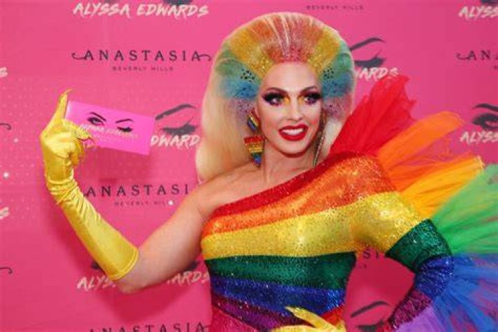 Why did Alyssa Edwards get dethroned? – Celebrity.fm – #1 Official Stars, Business & People Network, Wiki, Success story, Biography & Quotes
