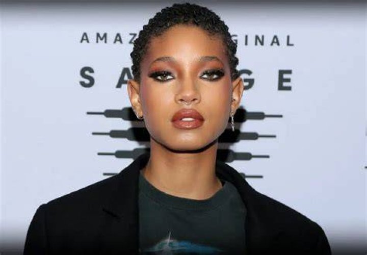 Willow Smith (Pop Singer) - Age, Birthday, Bio, Facts, Family, Net Worth, Height & More