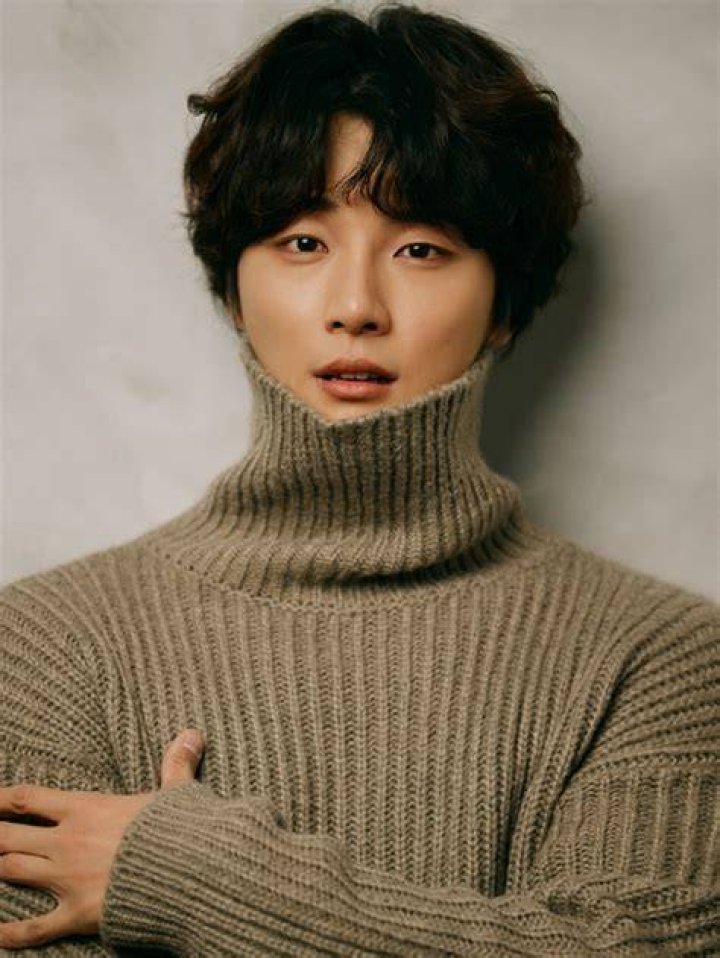 Yoon Shi-yoon