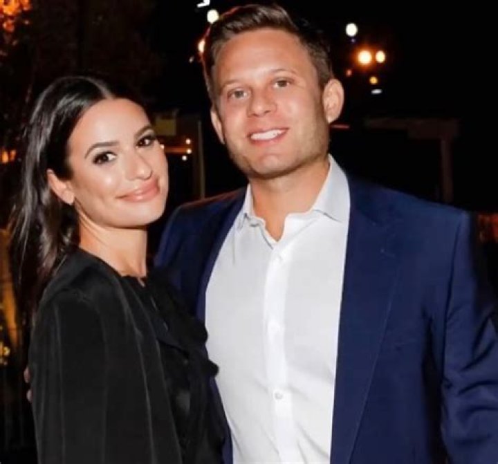 Zandy Reich (Family Member) - Age, Birthday, Bio, Facts, Family, Net Worth, Height & More