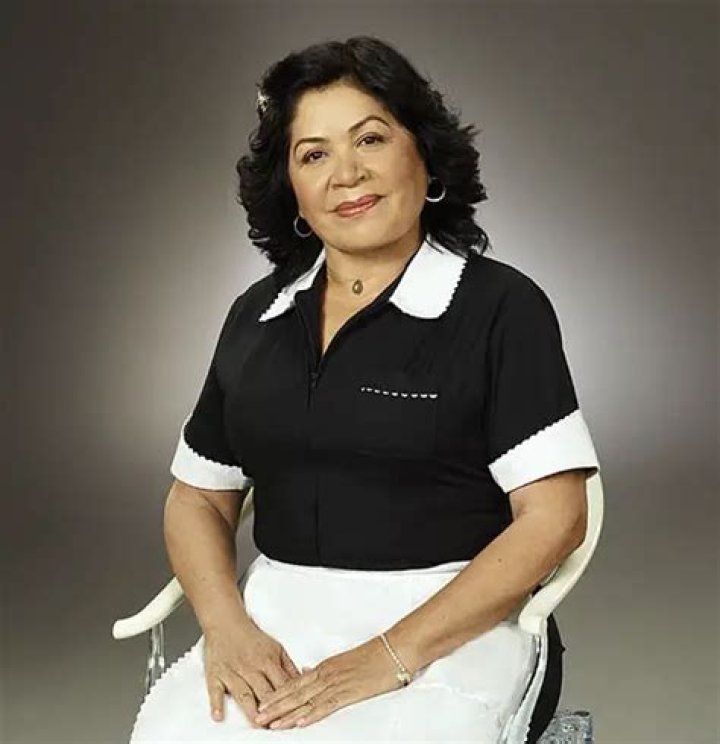 Zoila Chavez (Reality Star) - Age, Birthday, Bio, Facts, Family, Net Worth, Height & More