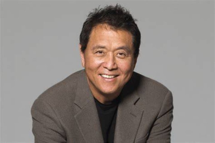 Роберт Киыосаки - Robert Kiyosaki (Предприниматель) - возраст, день рождения, биография, факты, семья, собственный капитал, рост и многое другое